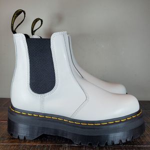 Dr Martens 2976 Quad Womens Size 8 Leather Chelsea Platform Boots White Black